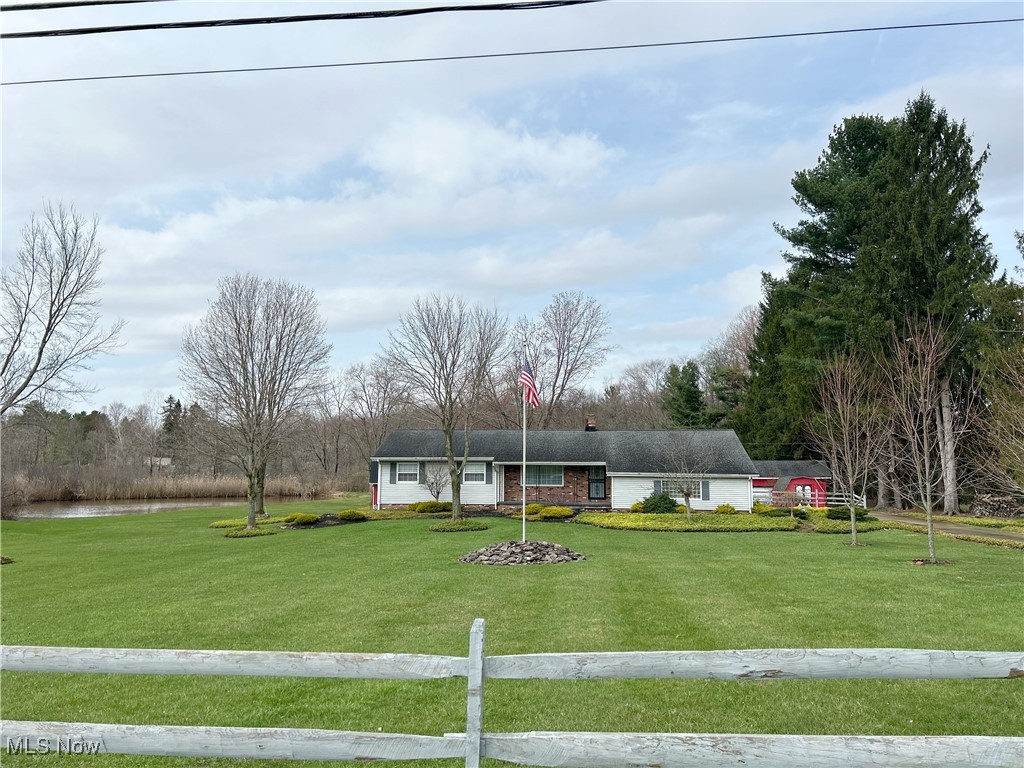 12706 Rockhaven Road, Chesterland, Ohio image 1