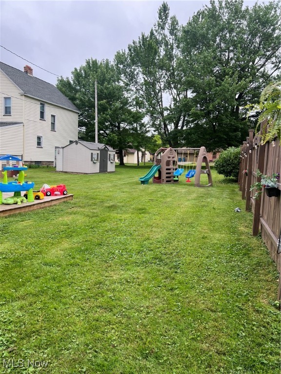 724 8th Street, Struthers, Ohio image 42