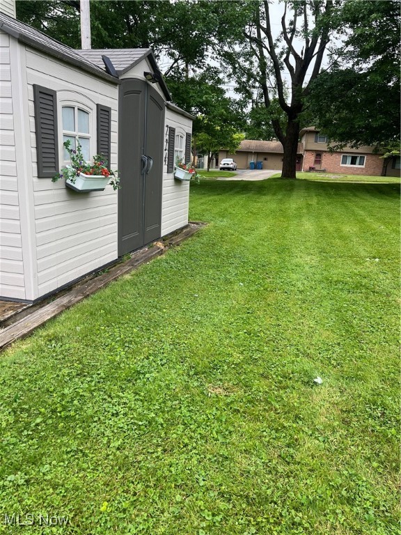 724 8th Street, Struthers, Ohio image 44
