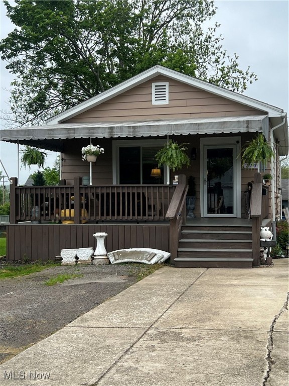724 8th Street, Struthers, Ohio image 4