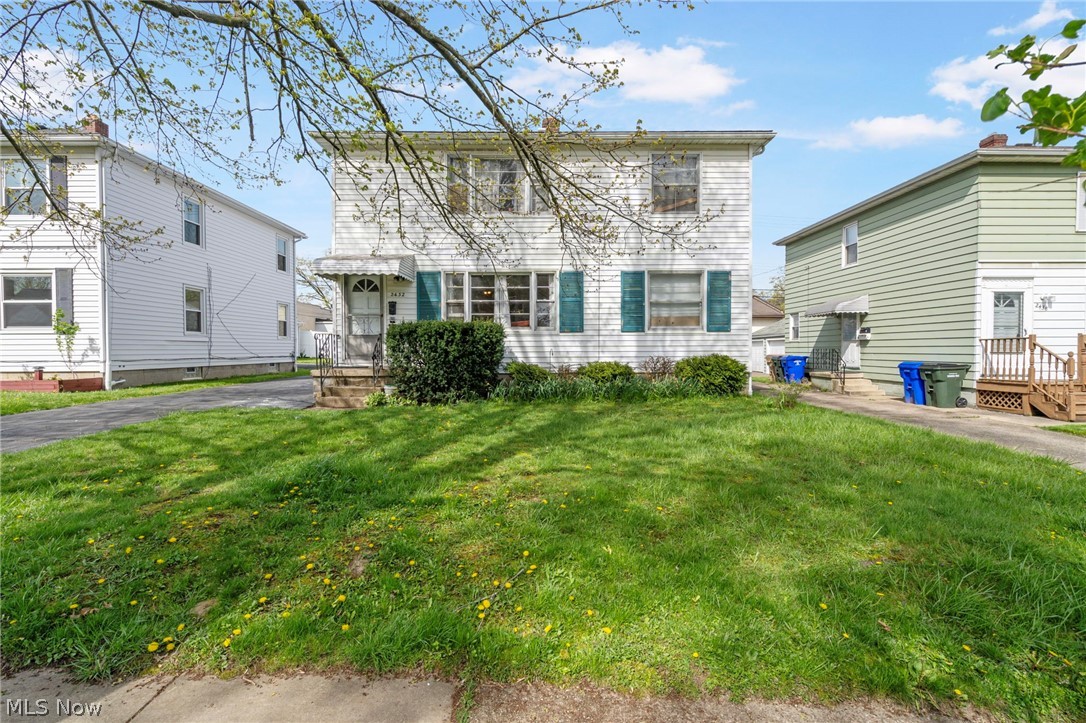 This duplex has so much to offer! With one unit vacant you’re able to move in and enjoy an instant investment! Each unit has two bedrooms, one full bathroom, living room, dining room, and kitchen area. There is a full basement that is perfect for extra storage along with a washer and dryer for each side. Not to mention the two car garage available to each. This property is situated on a beautiful lot in a great neighborhood! The location is close to all amenities and super close to the highway. Add another property to your current portfolio or choose this one to just get started! Call your favorite Realtor® today to schedule a showing!