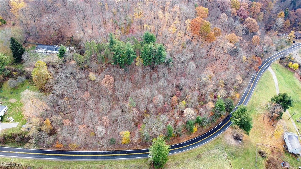 Hardins Run Road, New Cumberland, West Virginia image 9