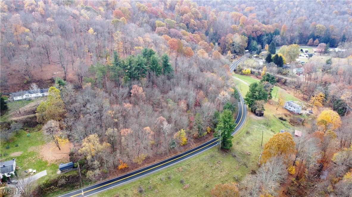 Hardins Run Road, New Cumberland, West Virginia image 7