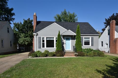 1316 Worton Boulevard, Mayfield Heights, OH 44124 - #: 5069224