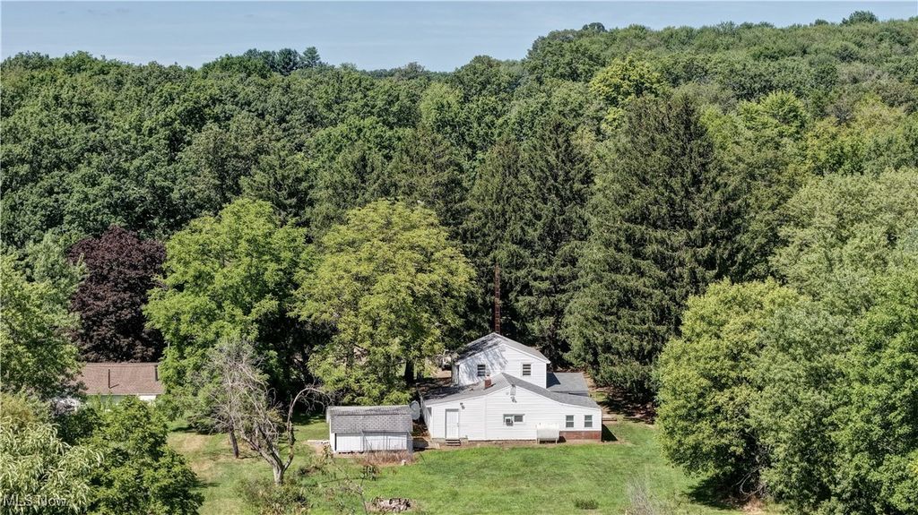 Photo of 4048 Fohl Street SW, Canton, OH 44706 (MLS # 5174375)