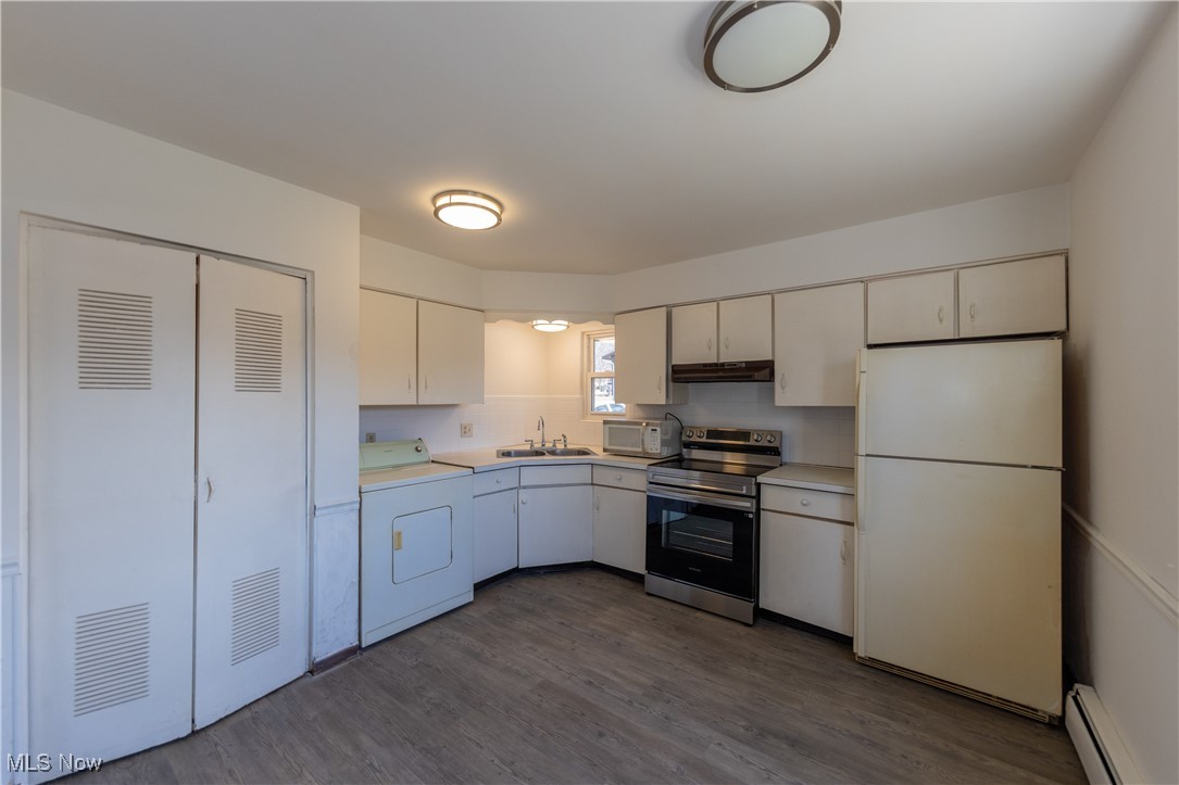 Tallmadge, Ohio 44278, United States, 2 Bedrooms Bedrooms, ,1 BathroomBathrooms,Residential,Pending,89554