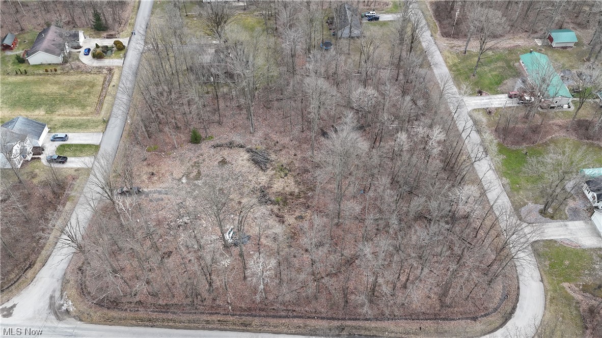 Roaming Rock Shores Sub 3 - Land