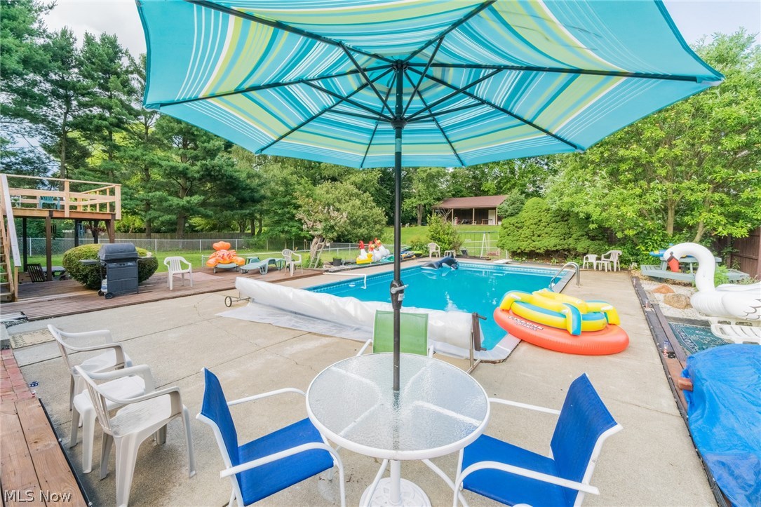 Meadow Grove - Residential