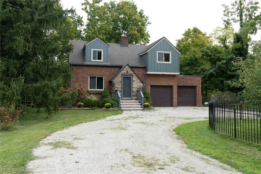6065 Hopkins Road