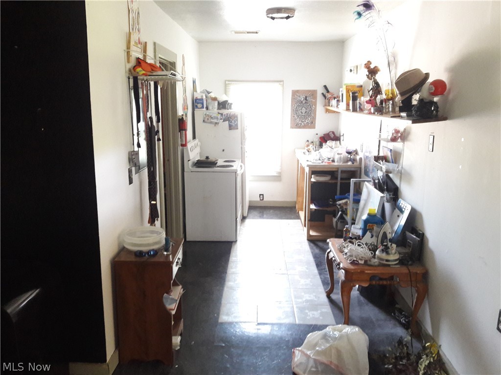 Connecticut Western Reserve - Residential Income