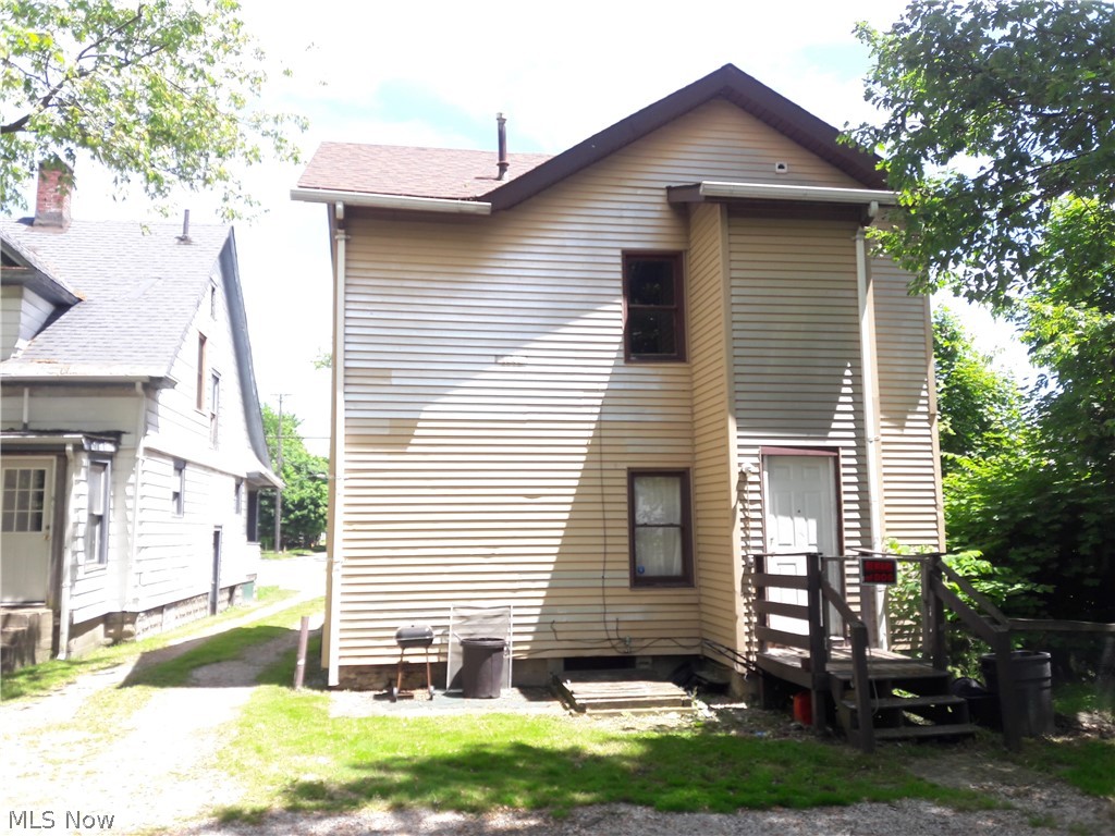 Connecticut Western Reserve - Residential Income