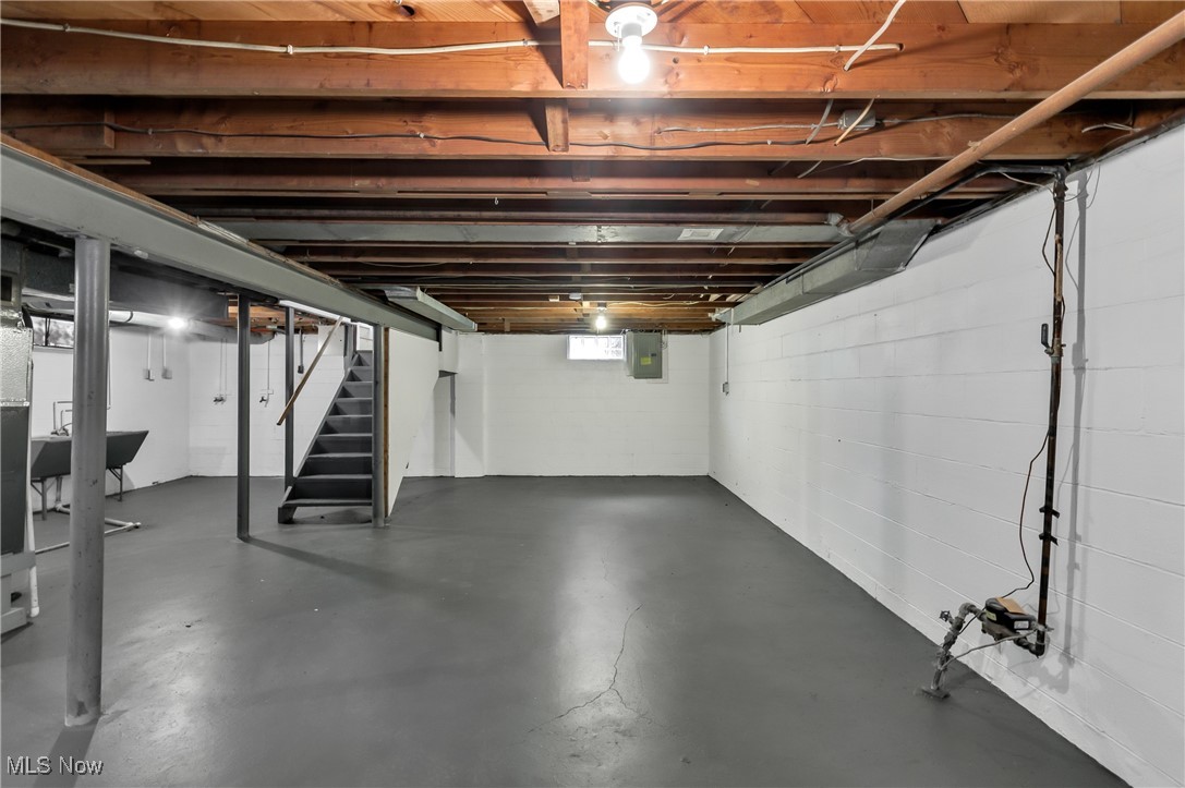 Shady Lawn - Residential