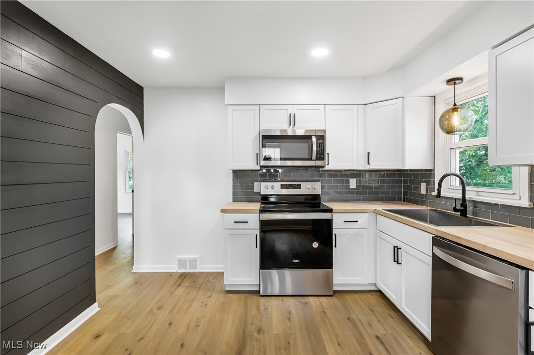 Shady Lawn - Residential