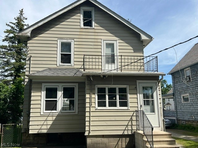 335 Oxford Avenue