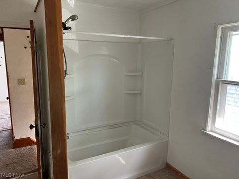 Tiny photo for 335 Oxford Avenue, Elyria, OH 44035 (MLS # 5209596)