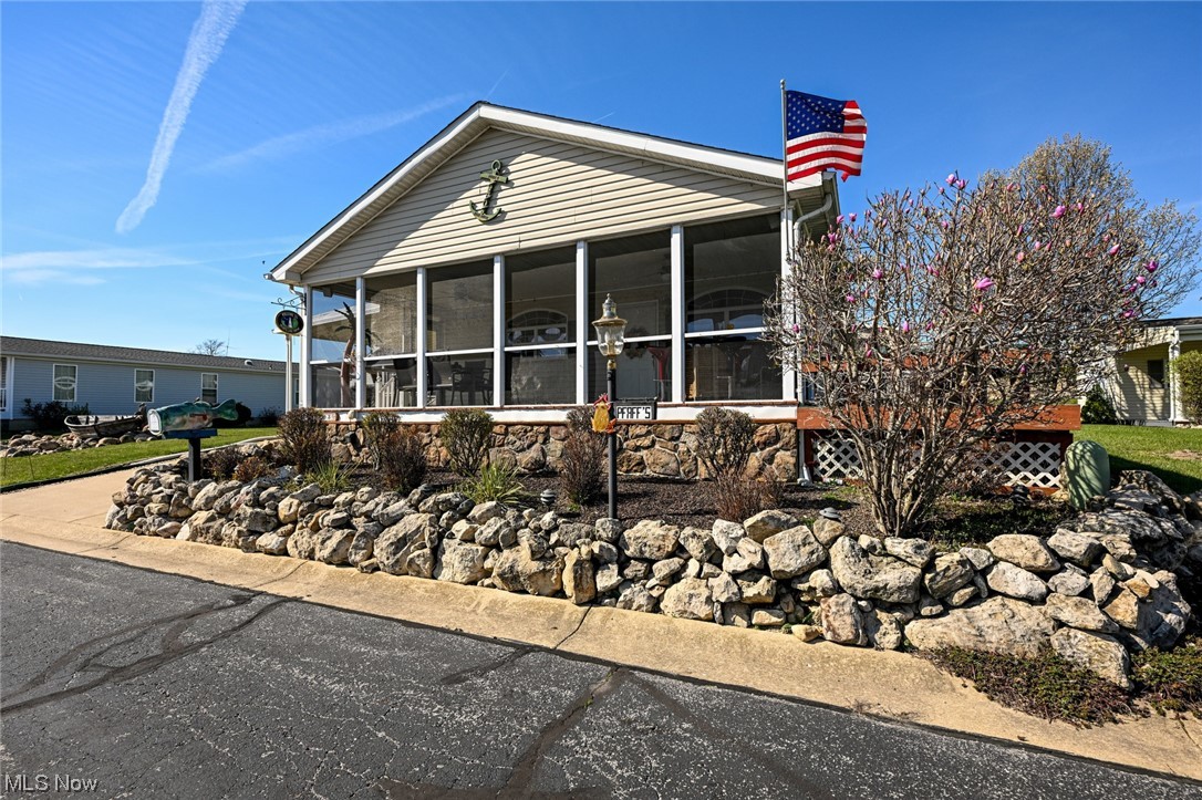 West Harbor Marina - Residential