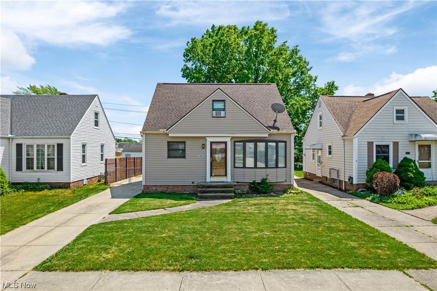 Welcome home to this 3 bedroom, 2 full bath cape cod with first floor master.  Upon entering, you are greeted with a large living room featuring hardwood floors and big bay window.  The kitchen has plenty of cabinets plus a built-in wine rack and extra countertop space which can fit several bar stools. Rounding out the main level is the first floor master bedroom and main bath with whirlpool tub, double vanity, and separate stand up shower.  The back door takes you to the new deck (2022) and nice sized fully fenced in backyard.  Upstairs you will find 2 bedrooms and a large hallway which offers extra storage space.  The partially finished basement has tons of space with 3 separate finished rooms (one with nature stone flooring – this would make a great exercise room), a full bathroom, and a laundry room (washer/dryer stay).  AC (2018), roof and gutters (2012).  Schedule your private tour today!