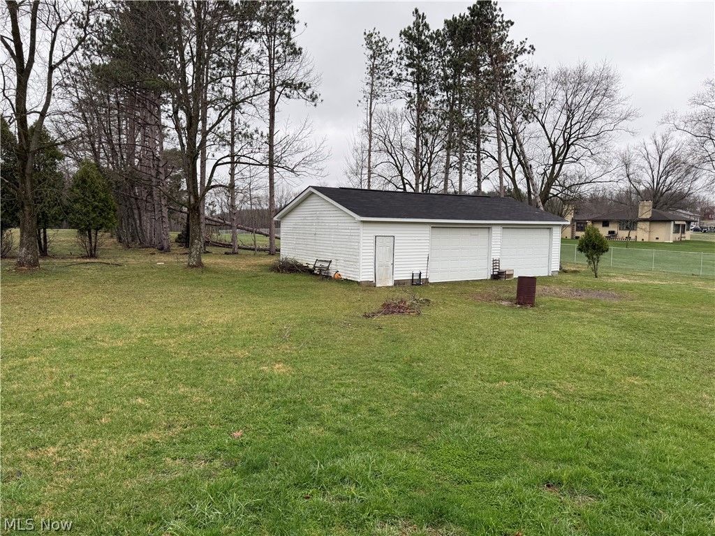 Photo of 16520 State Route 45, Wellsville, OH 43968 (MLS # 5195622)