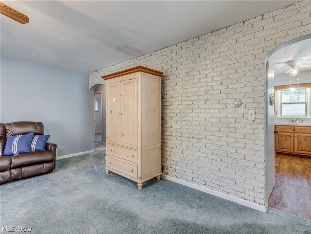 Lynn Acres - Residential