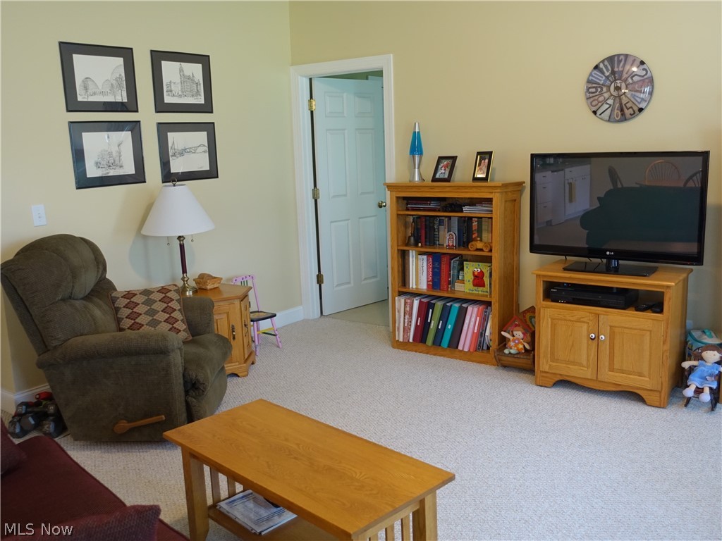 The Lakes at Franklin Mills - Residential