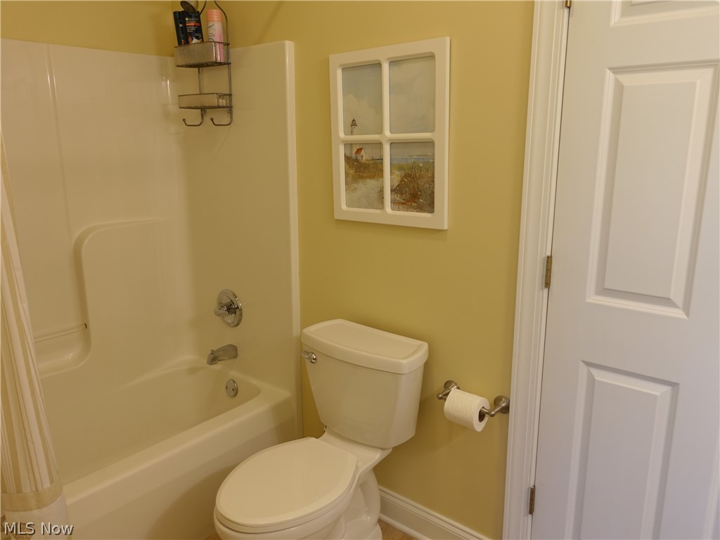 The Lakes at Franklin Mills - Residential