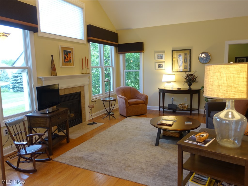 The Lakes at Franklin Mills - Residential