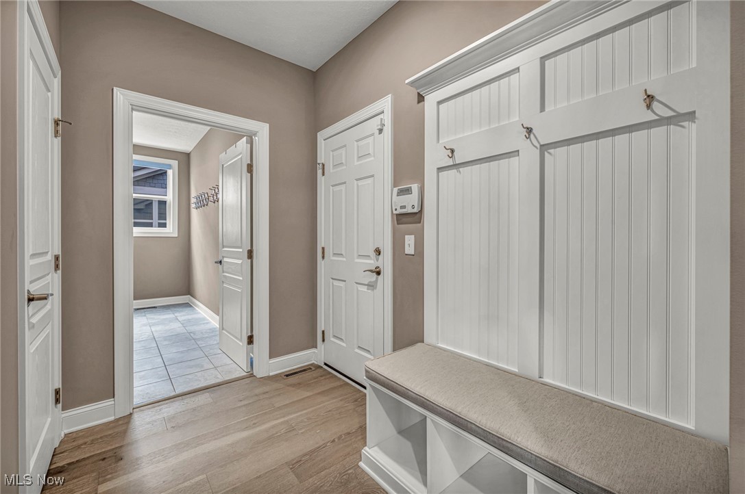 Lakes/Orange #4 - Residential