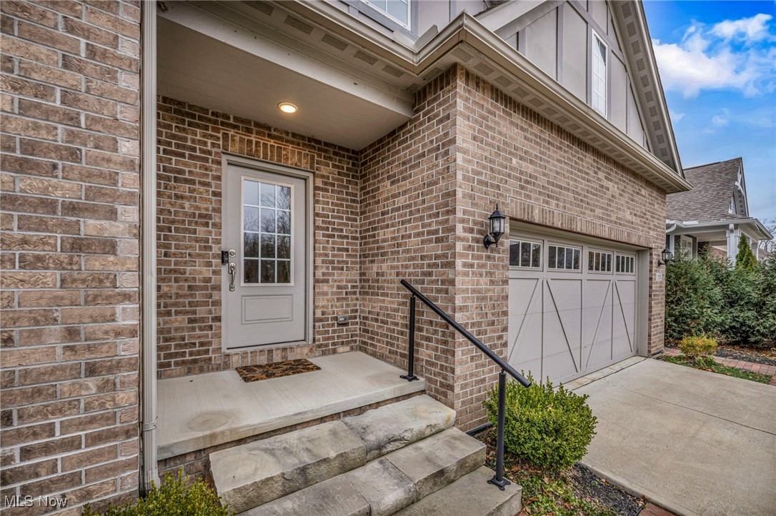 Lakes/Orange #4 - Residential