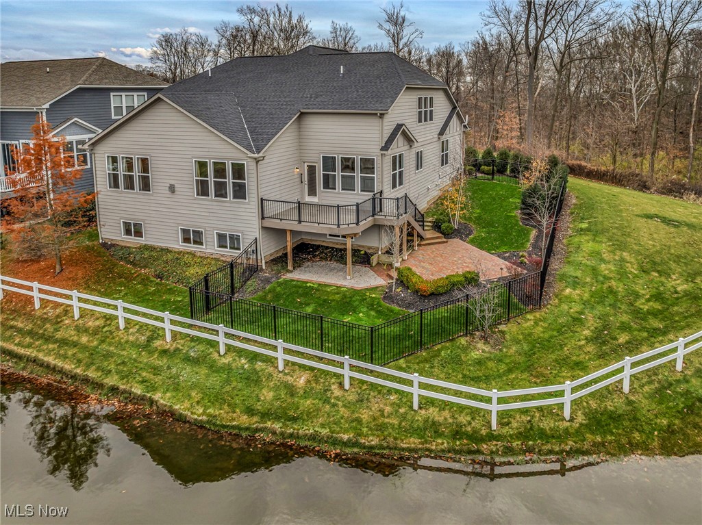 Lakes/Orange #4 - Residential