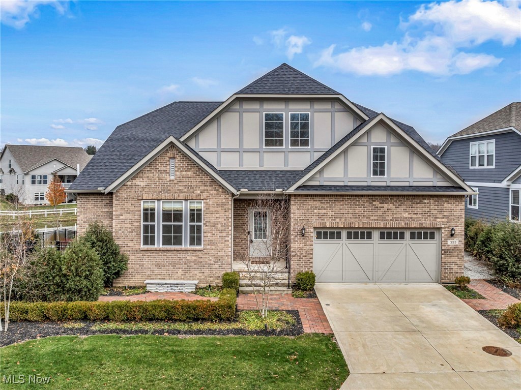 Lakes/Orange #4 - Residential