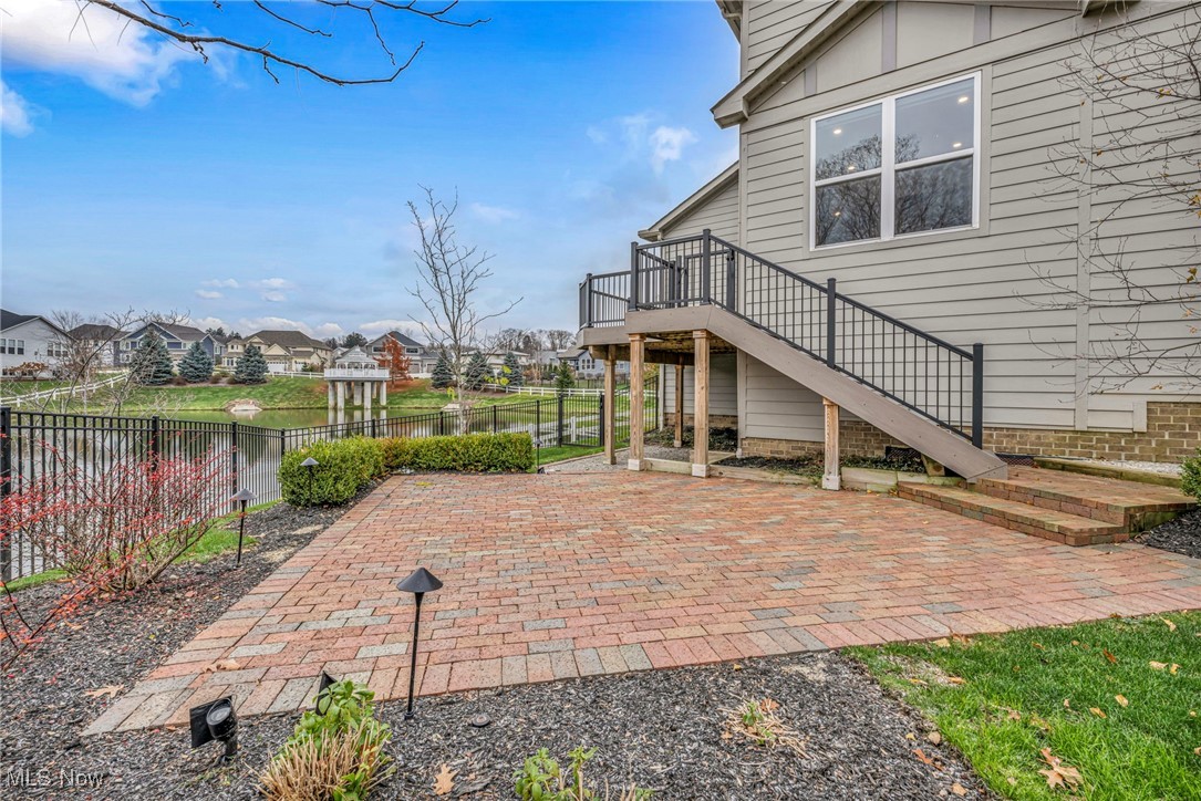 Lakes/Orange #4 - Residential