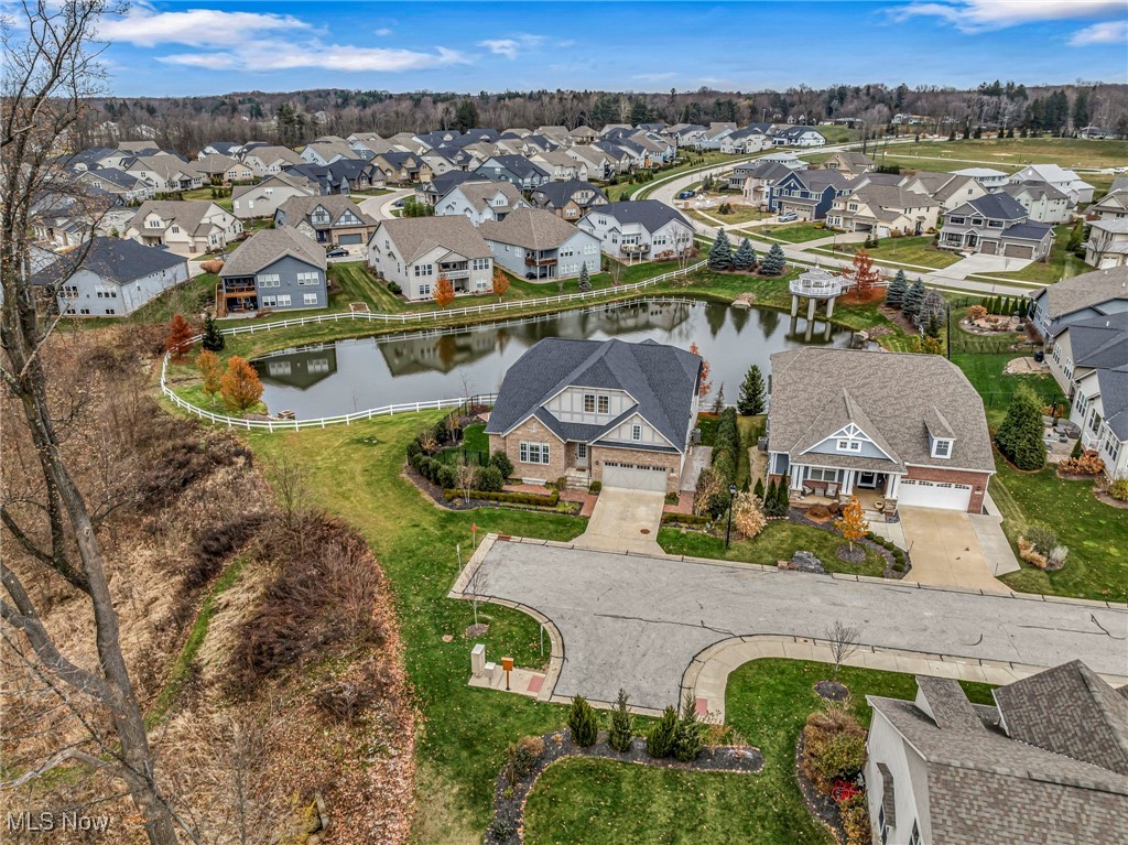 Lakes/Orange #4 - Residential