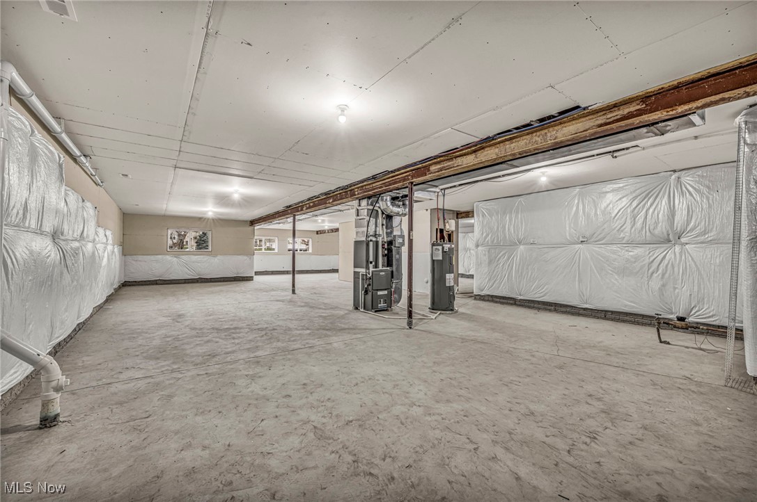 Lakes/Orange #4 - Residential