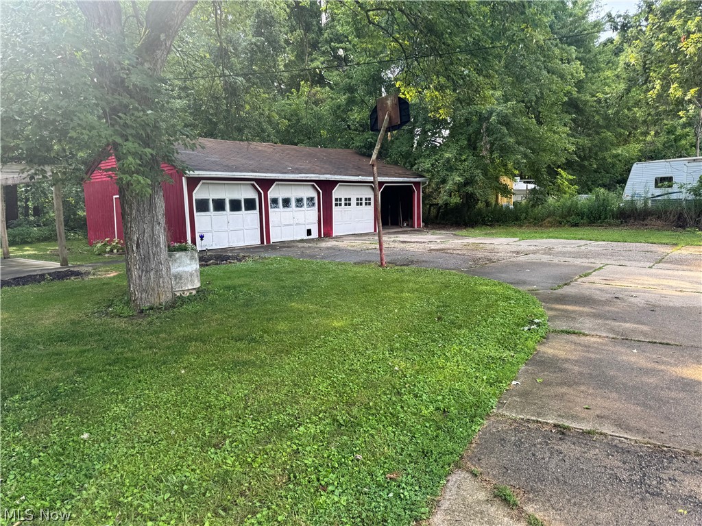 1530 Collier Road