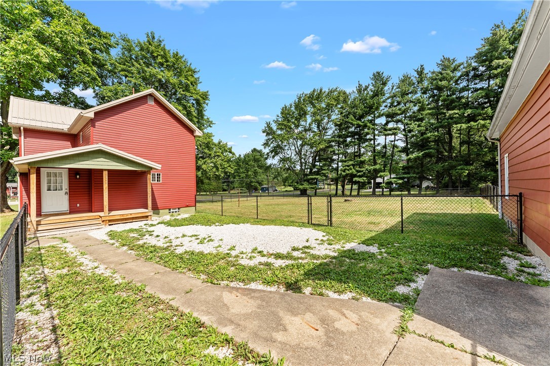 R Barnett 1 - Residential