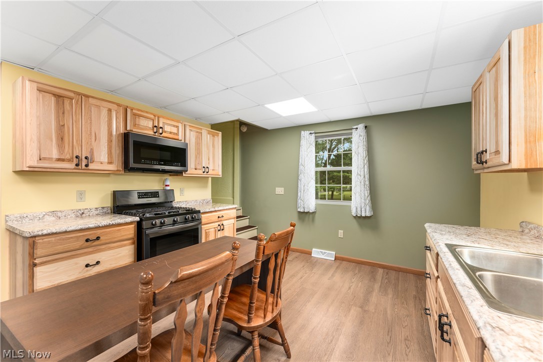 R Barnett 1 - Residential