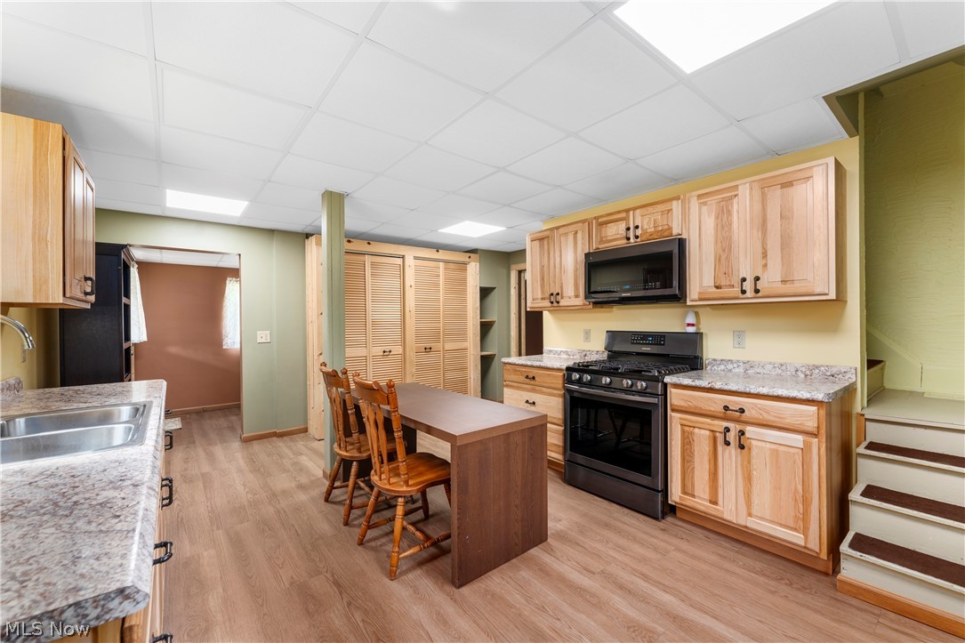 R Barnett 1 - Residential