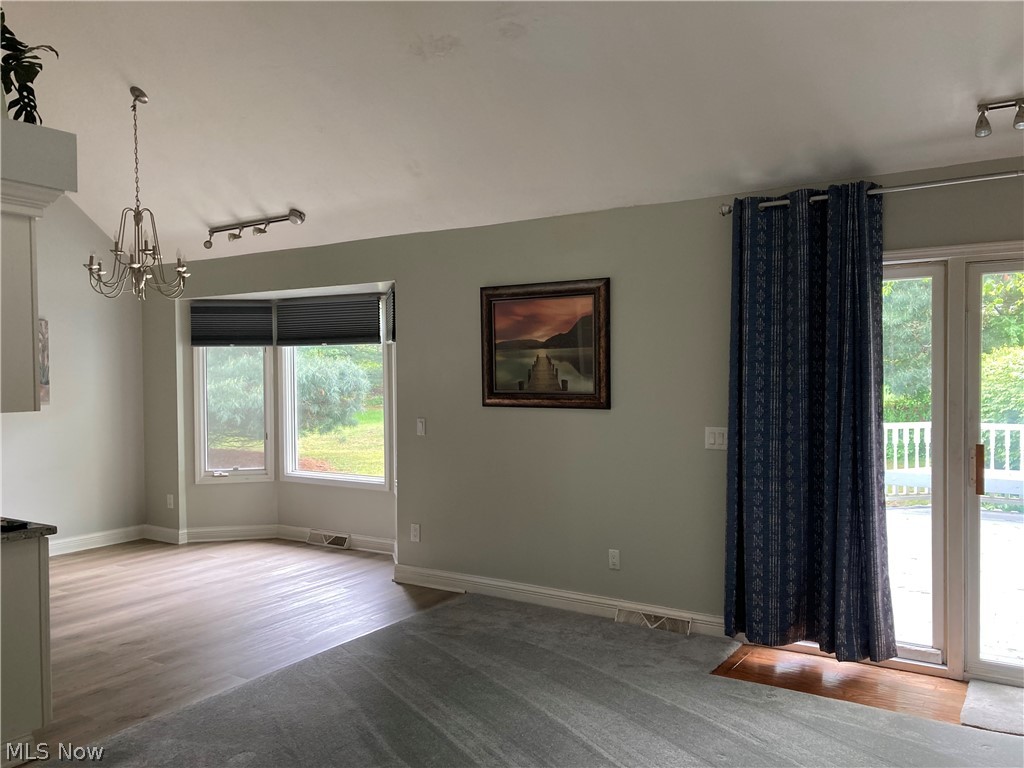 Whalers Cove 2-B - Residential