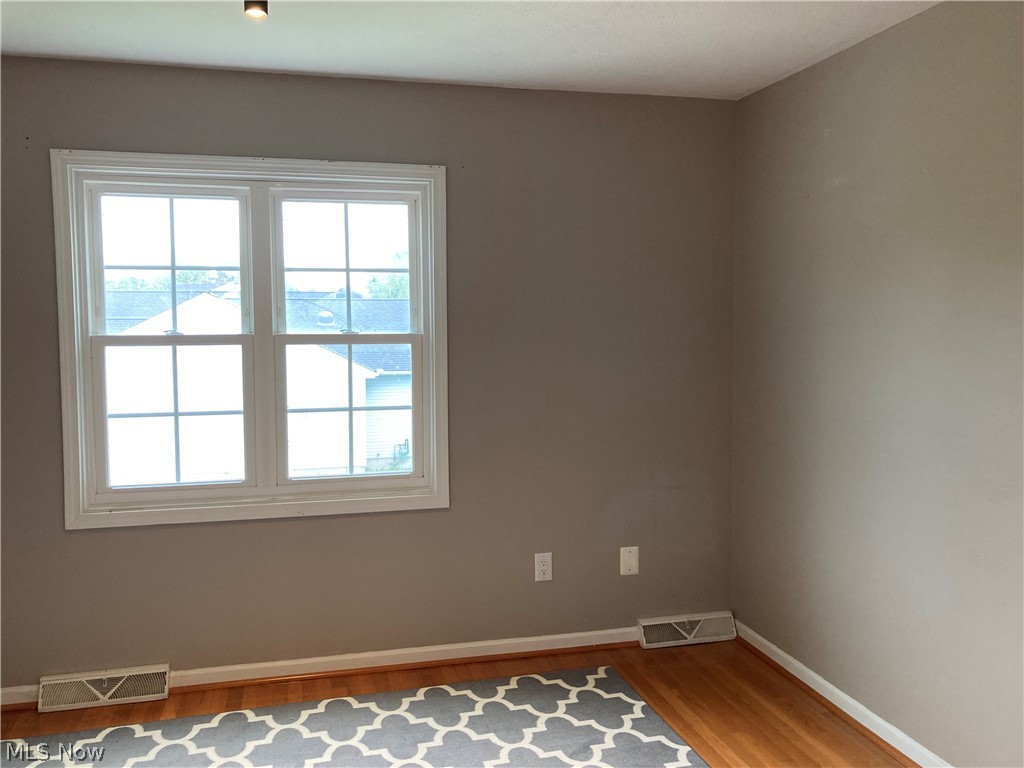 Whalers Cove 2-B - Residential