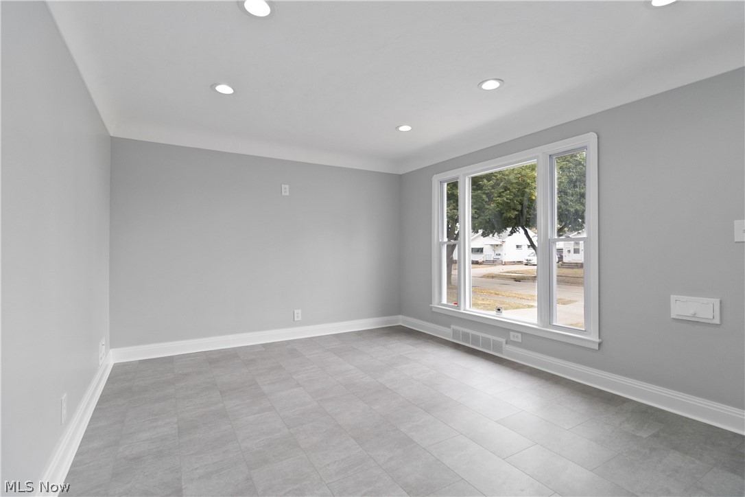 Alex Fodor Estates 02 - Residential