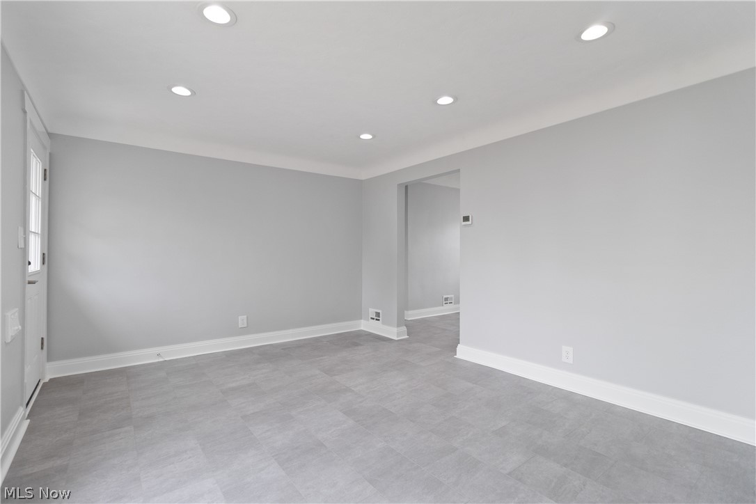 Alex Fodor Estates 02 - Residential