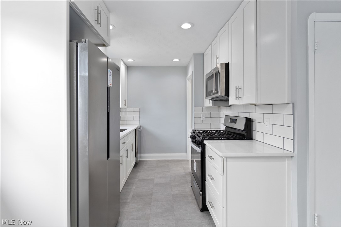 Alex Fodor Estates 02 - Residential