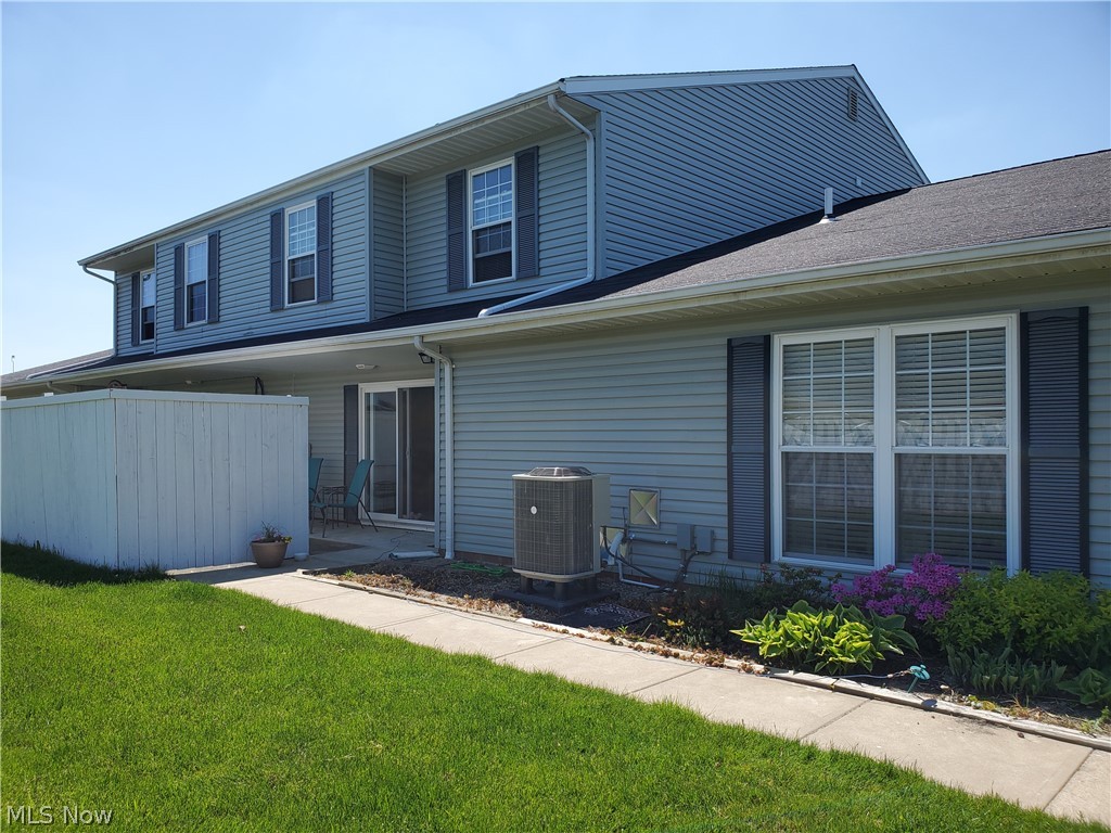 Beautiful, well-maintained condo in the heart of Mentor!
Open living room and dining room with a master bedroom with an attached bath on the main level. Two bedrooms upstairs with a full bath. Attached garage and an enclosed patio. Amenities include a pool, playground, and community center. Furnace updated in 2020 along with the electric panel replaced in 2018.