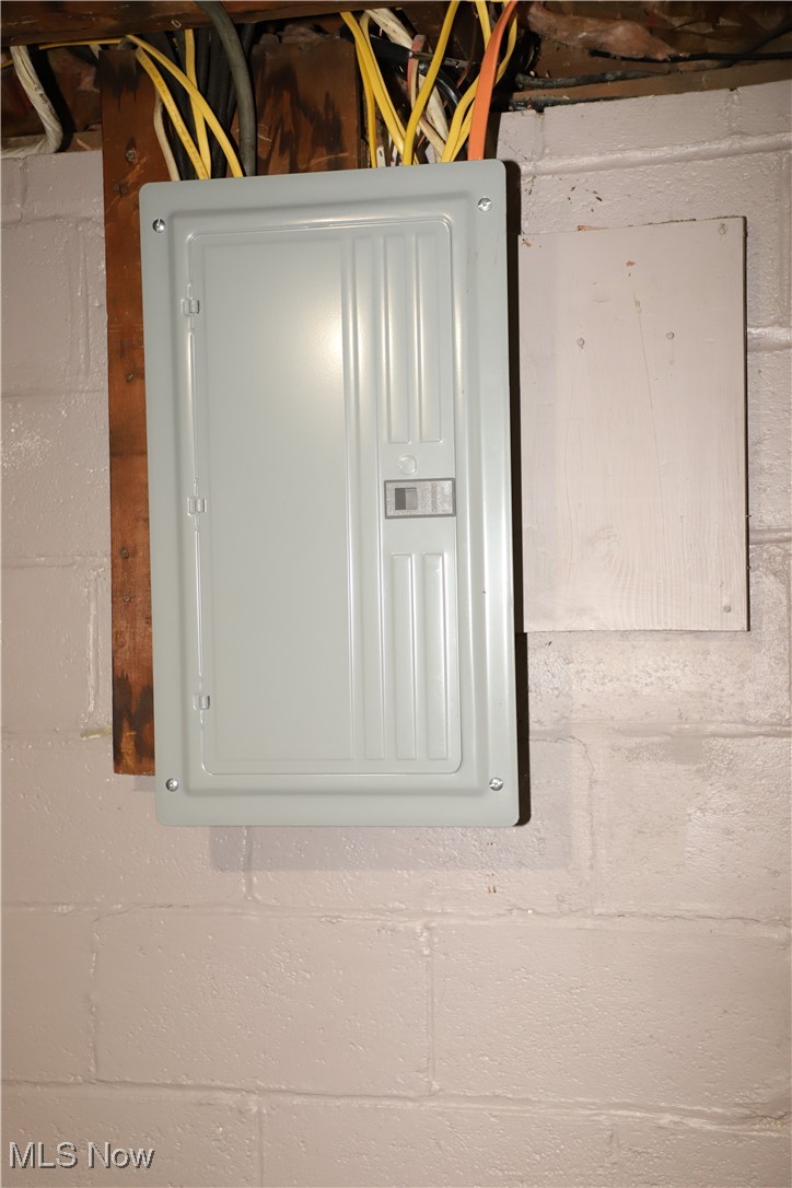 Laura M Stewarts - Residential