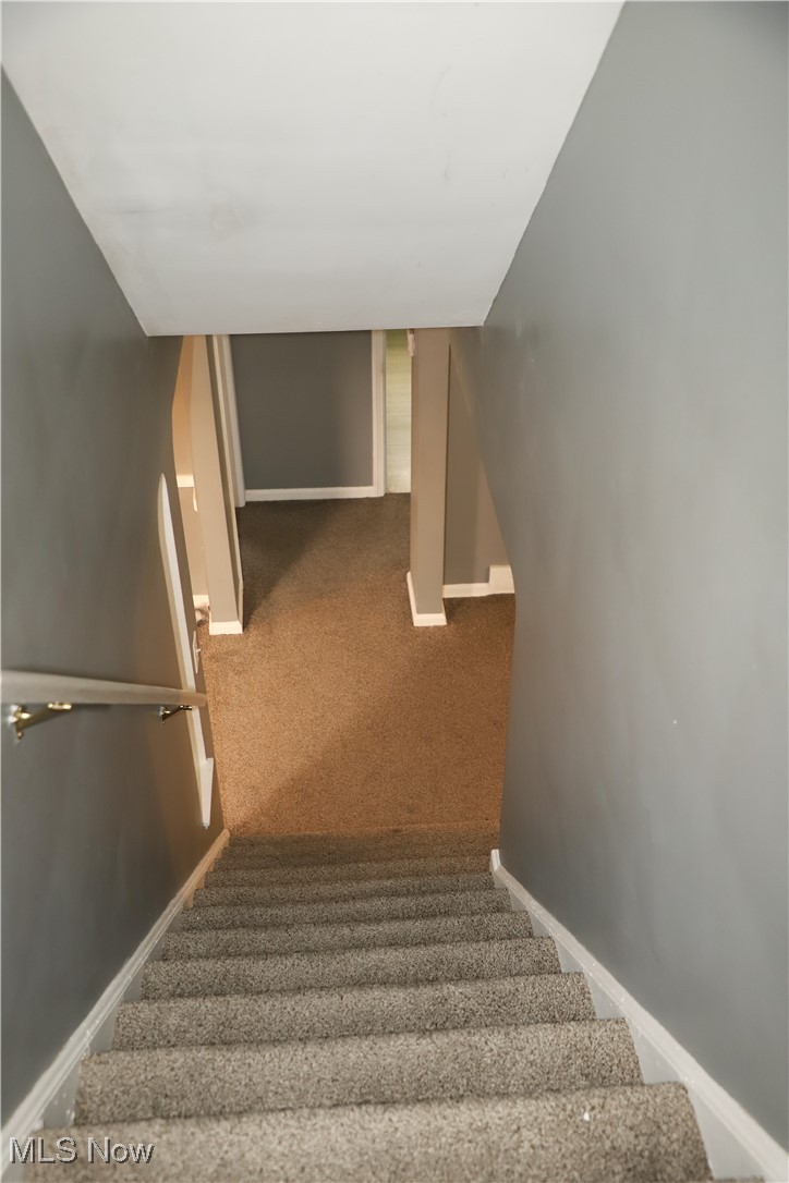 Laura M Stewarts - Residential