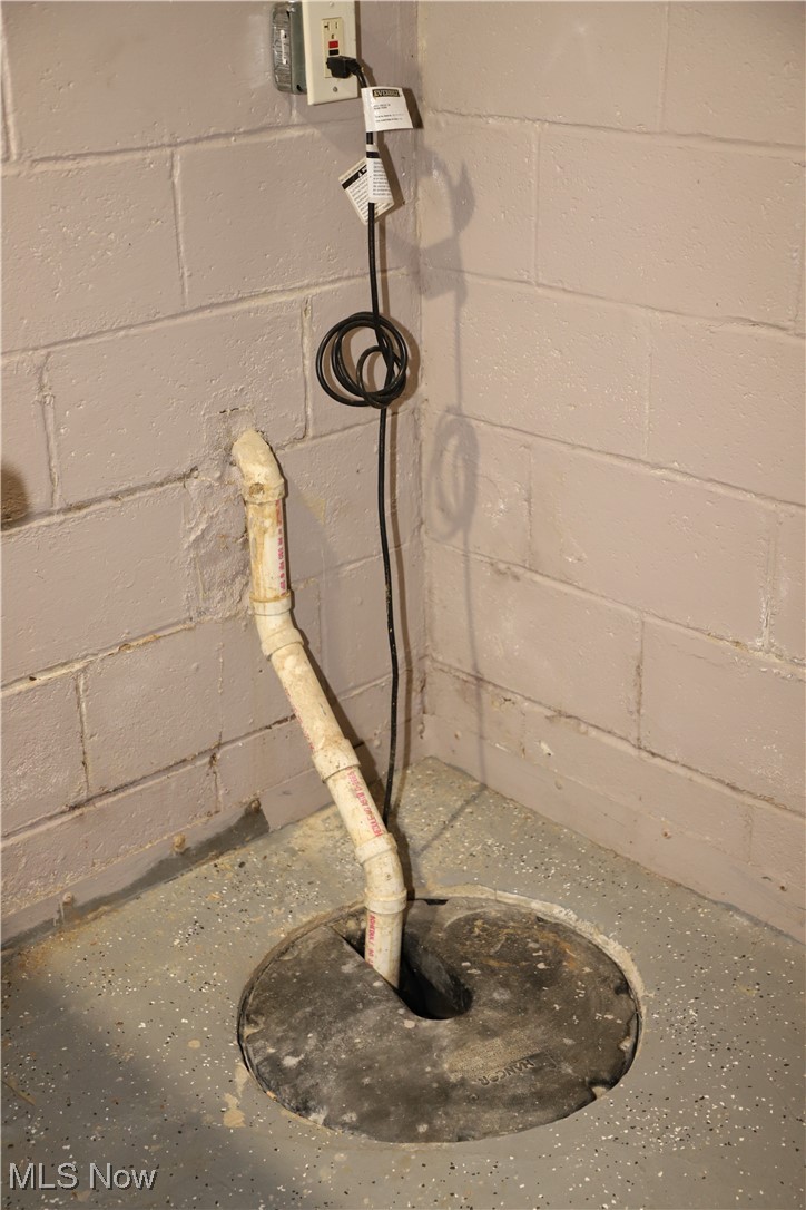 Laura M Stewarts - Residential