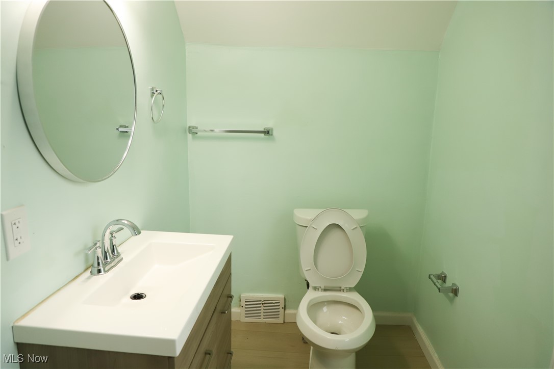 Laura M Stewarts - Residential