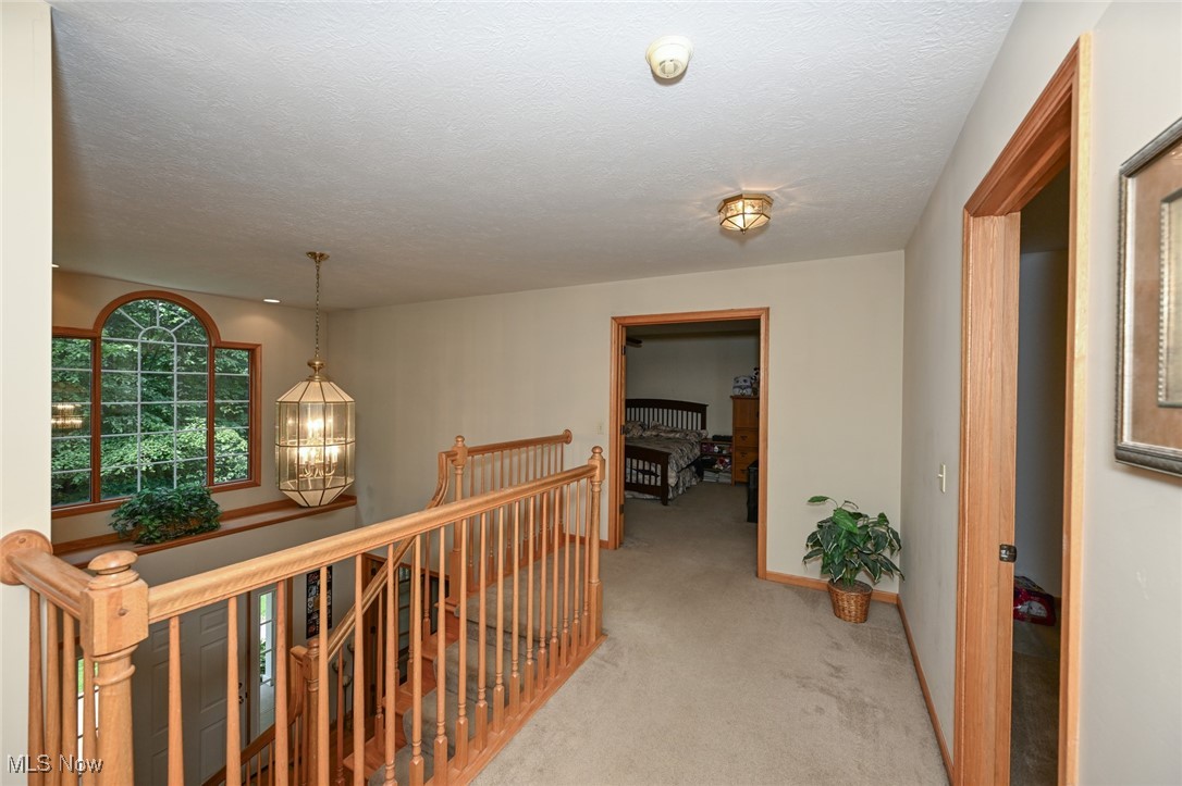 Middlefield, Ohio 44062, United States, 4 Bedrooms Bedrooms, ,3 BathroomsBathrooms,Residential,Active,191914