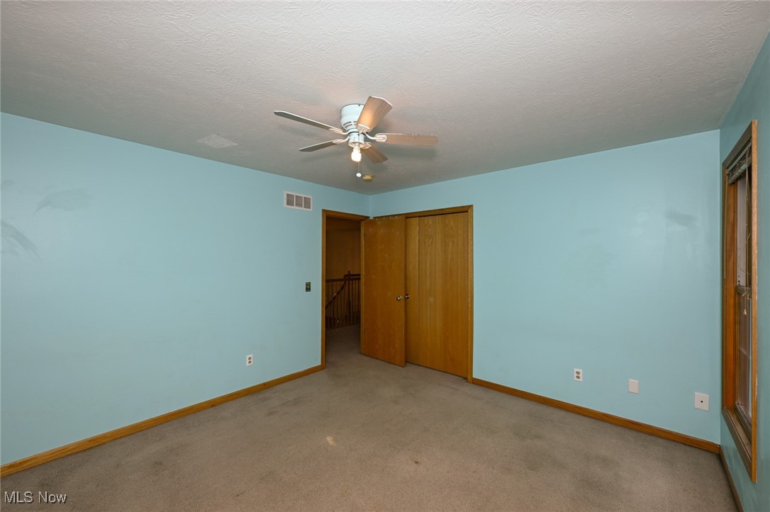 Middlefield, Ohio 44062, United States, 4 Bedrooms Bedrooms, ,3 BathroomsBathrooms,Residential,Active,191914