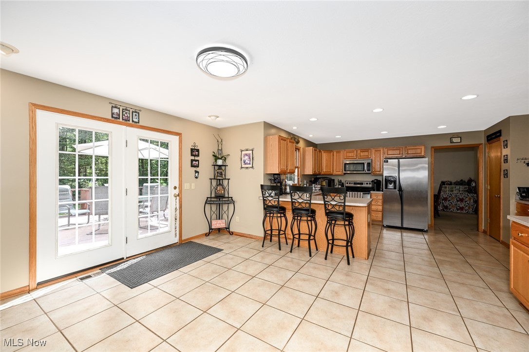 Middlefield, Ohio 44062, United States, 4 Bedrooms Bedrooms, ,3 BathroomsBathrooms,Residential,Active,191914